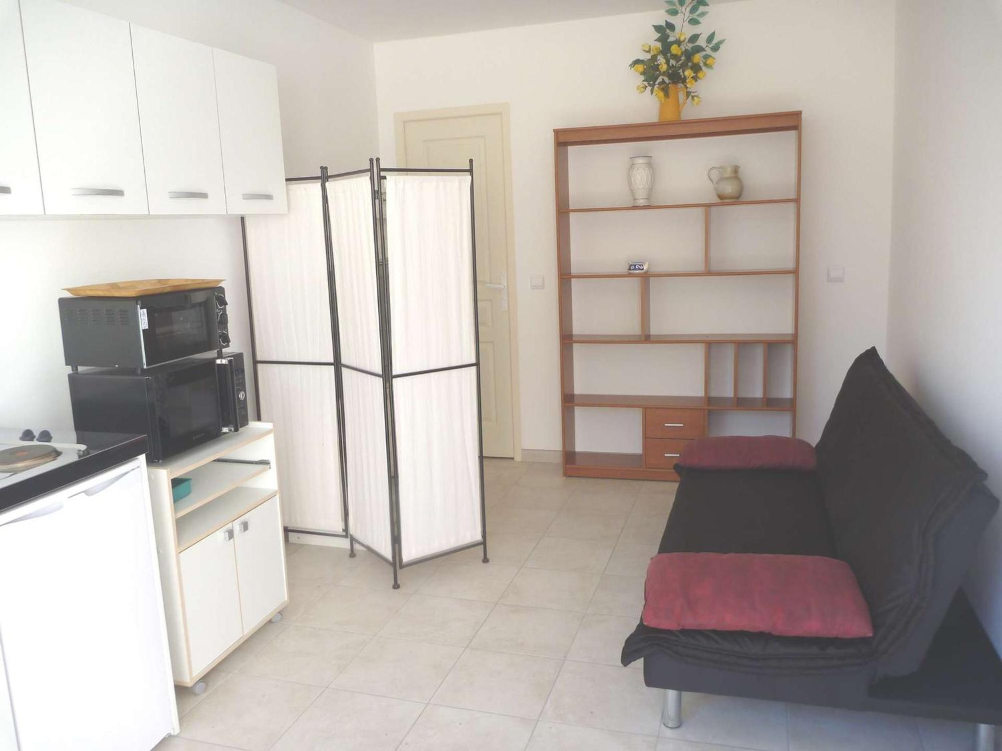 Studio Charmant A 2 Pas De La Plage Avec Terrasse Et Parking - Fr-1-387-124 مارسيلان المظهر الخارجي الصورة